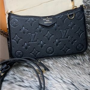 AUTHENTIC Louis Vuitton M80349 Easy Pouch On Strap Black Embossed Monogram